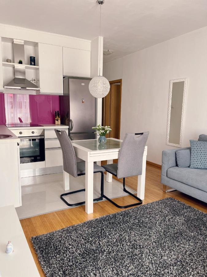 Emili Apartment Zadar Bagian luar foto